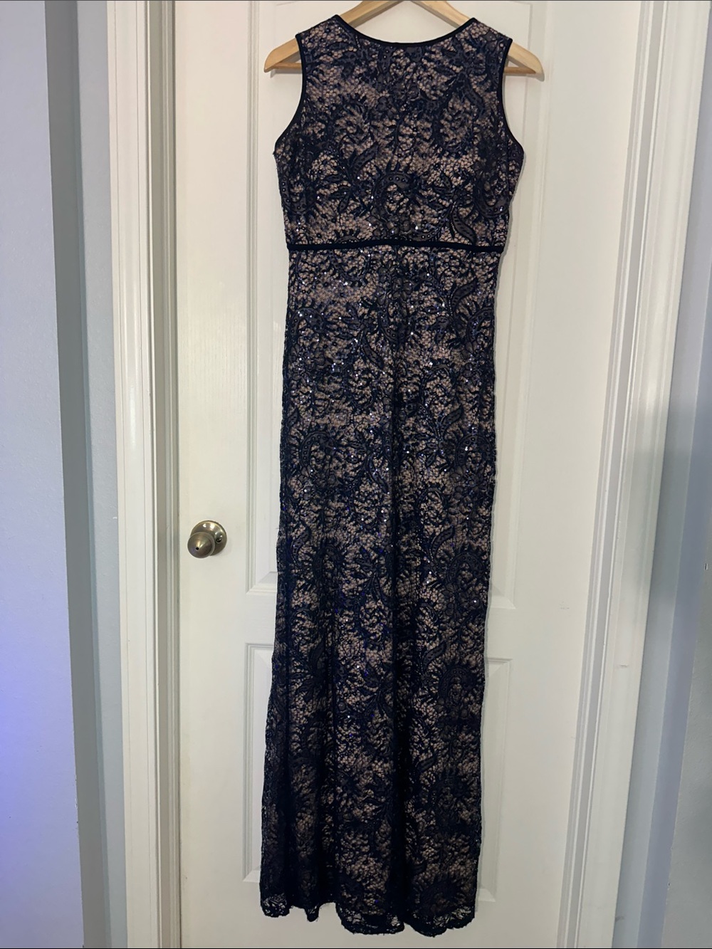 Elegant Navy Lace Maxi Dress with Nude Lining